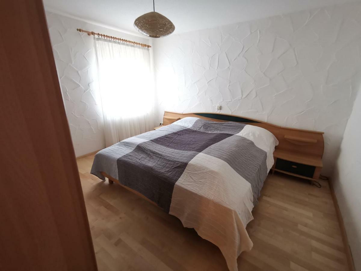 Ferienwohnung Jasmin & Alex Muhlhausen-Ehingen Exterior foto